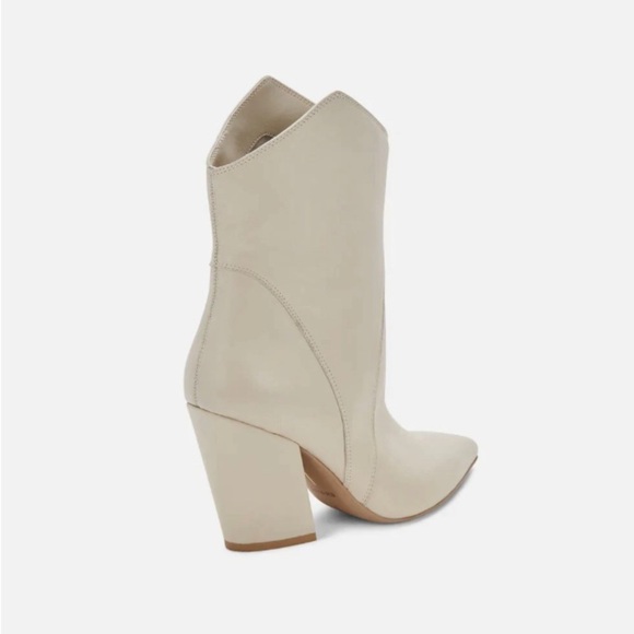 Nestly Heeled Booty - Picture 2 of 8